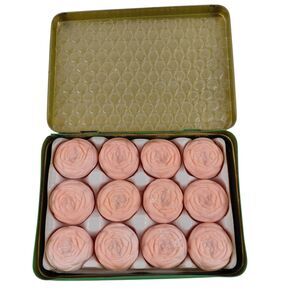 Interpur Rose Shaped Perfumed Guest  Soaps (12) in Tin Vtg MCM Hong Kong